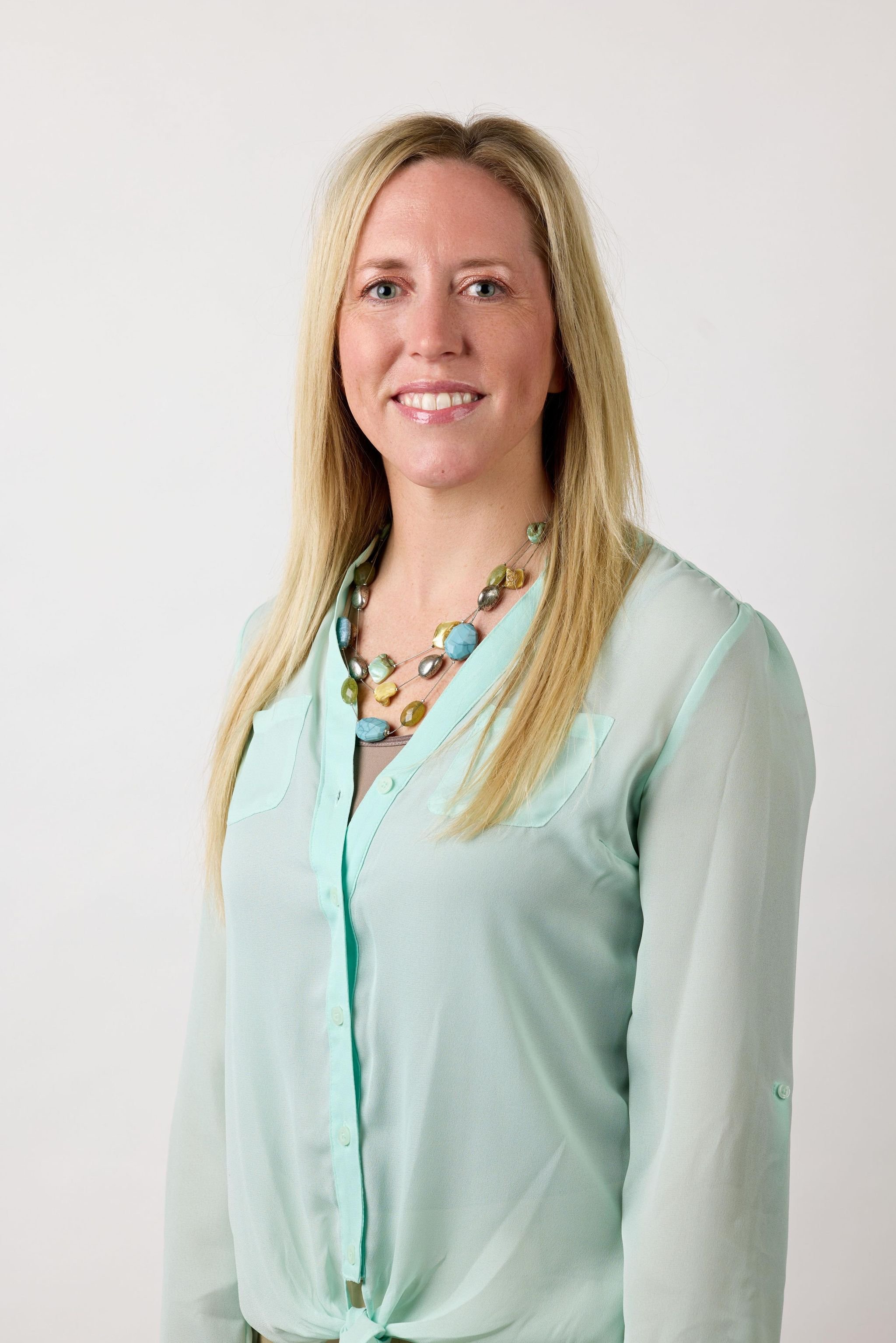 Portrait of Jennifer Lynn