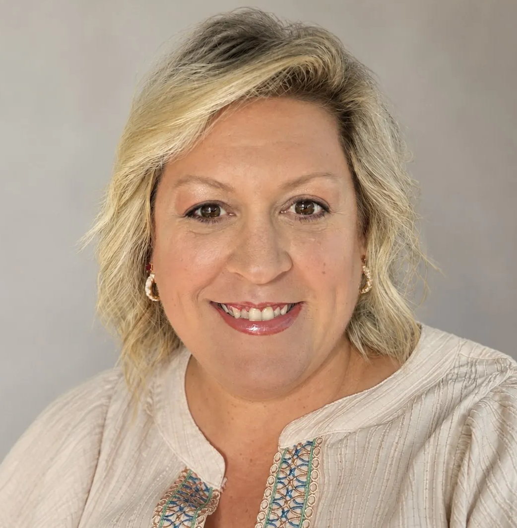 Portrait of Laura Edwards